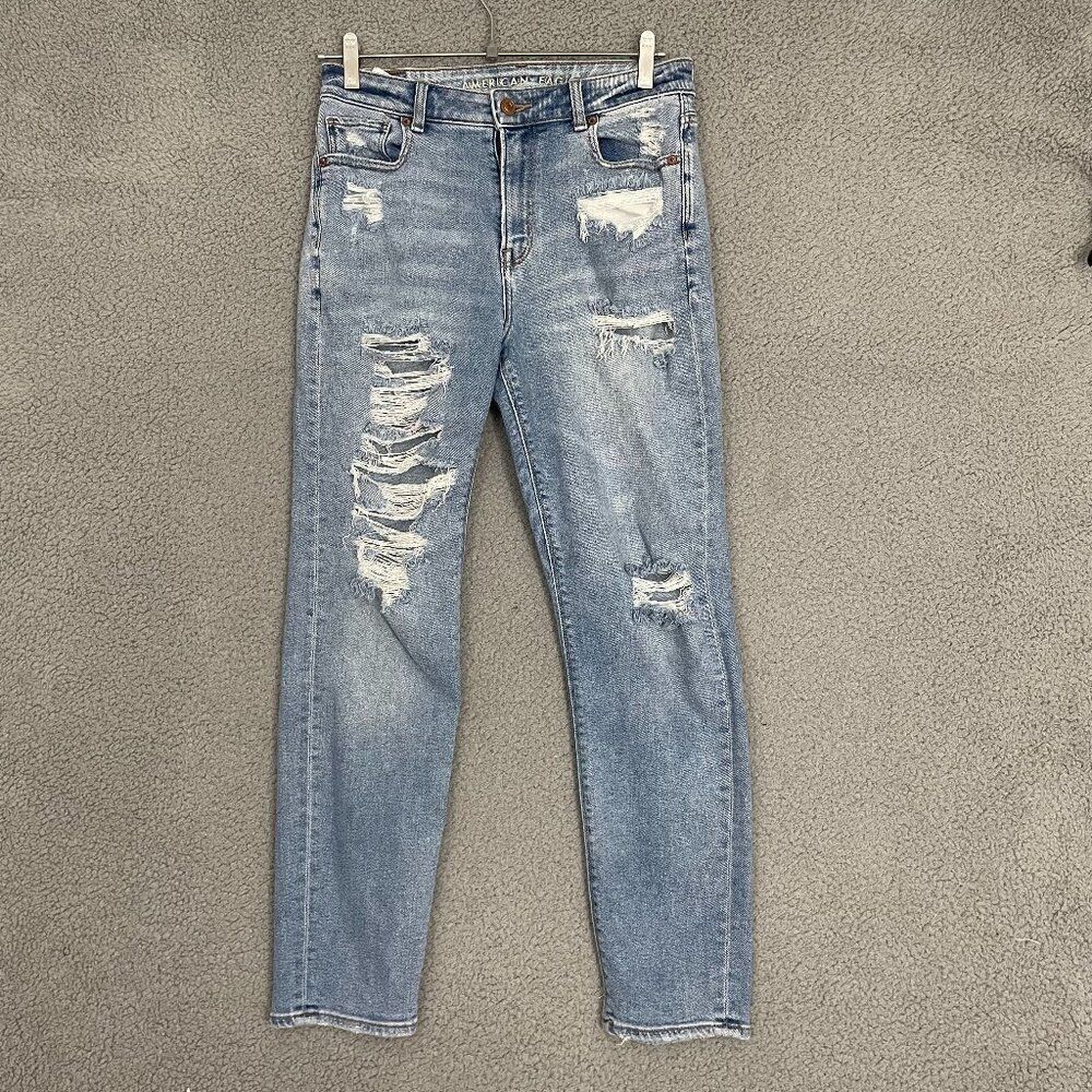American Eagle Outfitters Distressed Light Blue Jeans